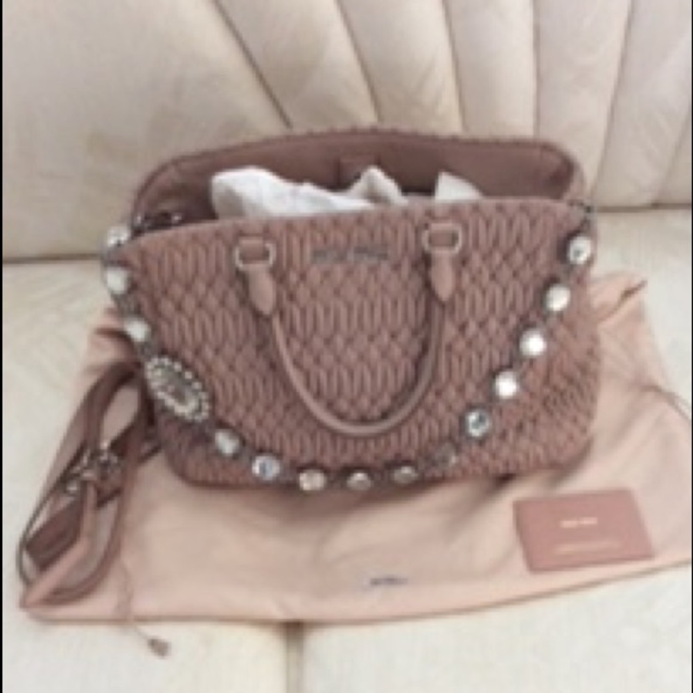 Miu Miu Matelasse nappa crystal handbag/cross-body - Picture 4 of 14